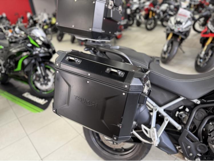 TRIUMPH Tiger 900 GT