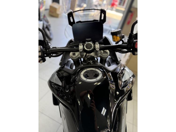 TRIUMPH Tiger 900 GT