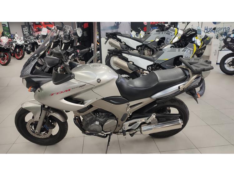 YAMAHA TDM 900