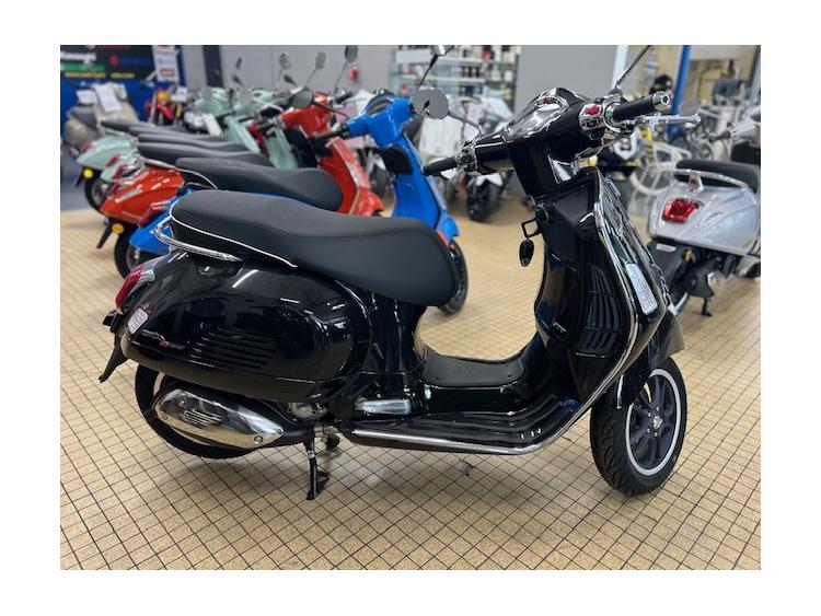 VESPA GTS 300 SUPER E5