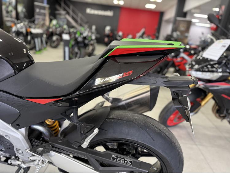 APRILIA TUONO 1100 V4 FACTORY