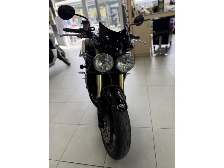 TRIUMPH SPEED TRIPLE 1050