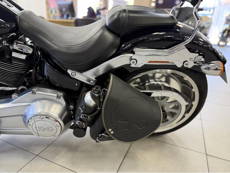 HARLEY-DAVIDSON SOFTAIL FAT BOB 1868
