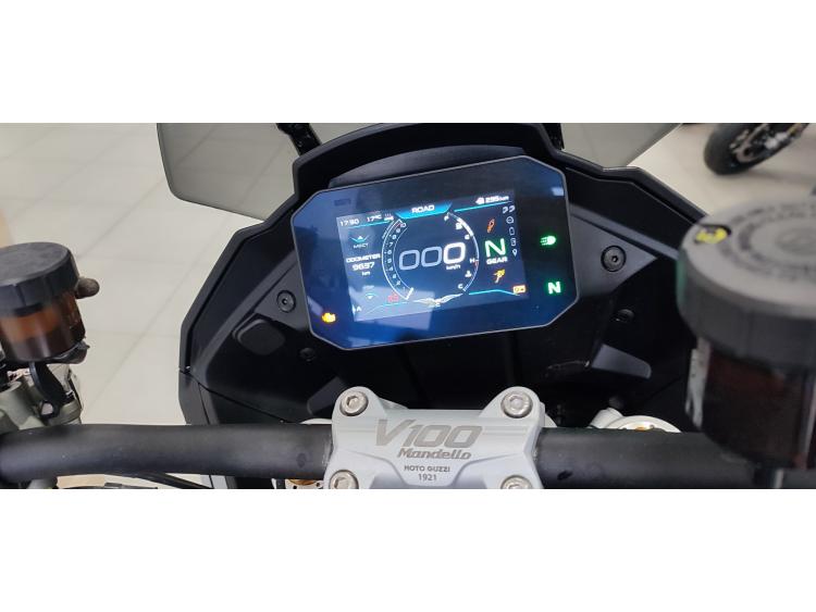 MOTO GUZZI V100  MANDELLO S