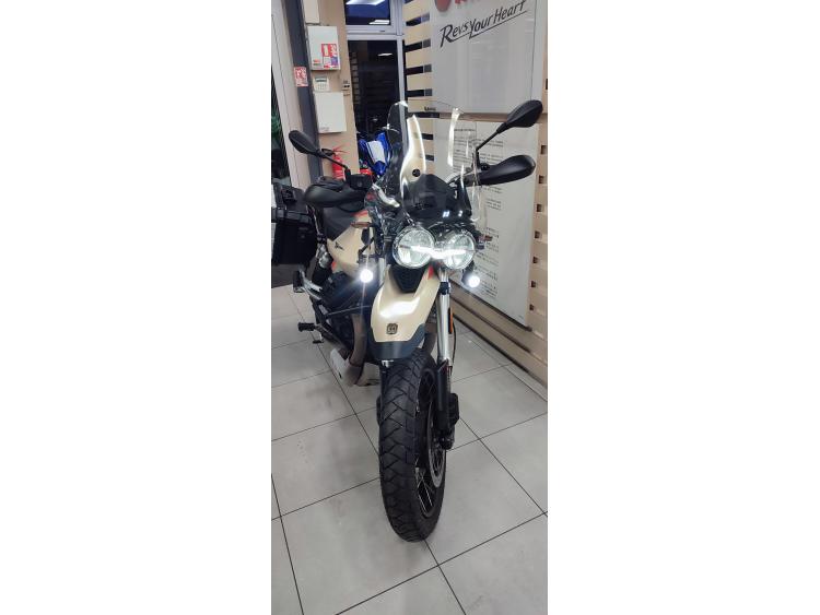 MOTO GUZZI V85 TT TRAVEL 850