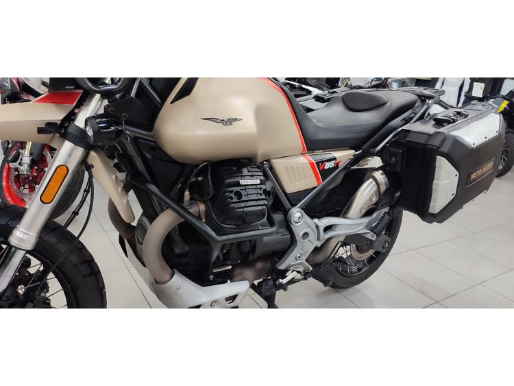 MOTO GUZZI V85 TT TRAVEL 850