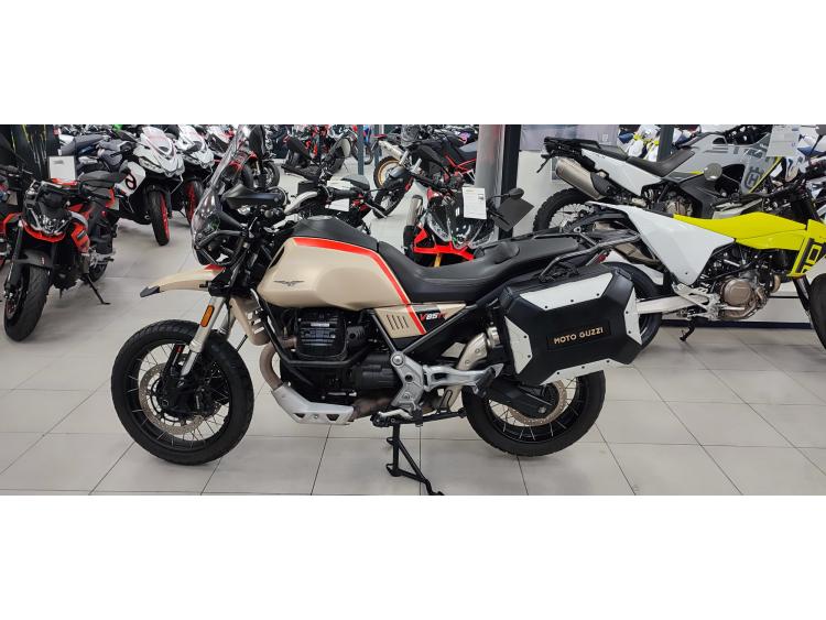 MOTO GUZZI V85 TT TRAVEL 850