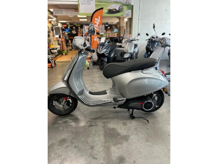 VESPA ELETTRICA PRIMAVERA 125