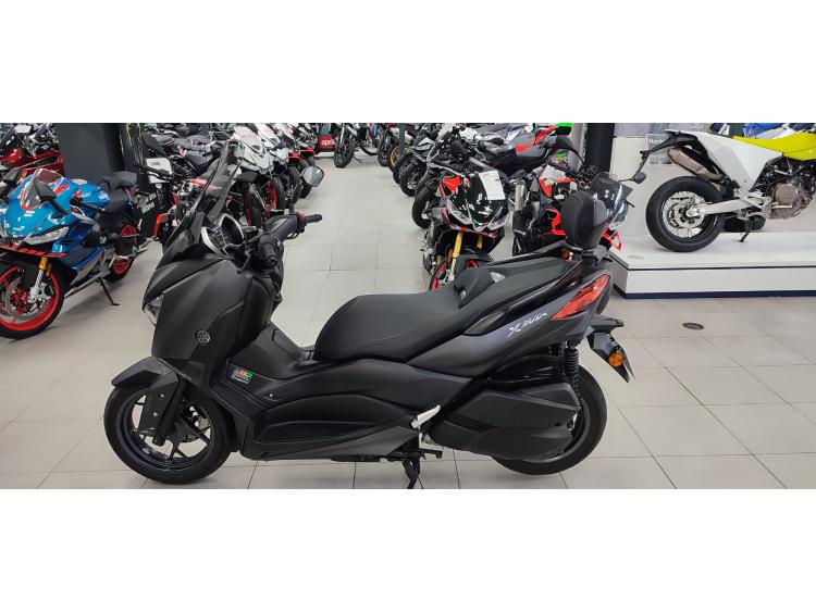 YAMAHA XMAX 300 ABS 