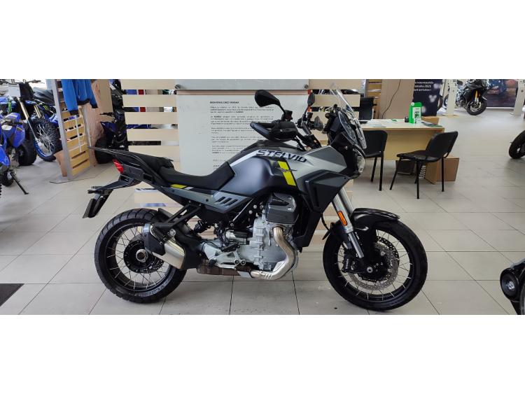 MOTO GUZZI STELVIO 1000