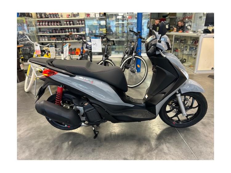 PIAGGIO Medley S 125 IGET ABS E5
