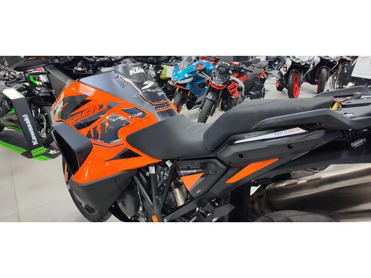 KTM 1290 ADVENTURE S