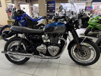 TRIUMPH BONNEVILLE T120 1200