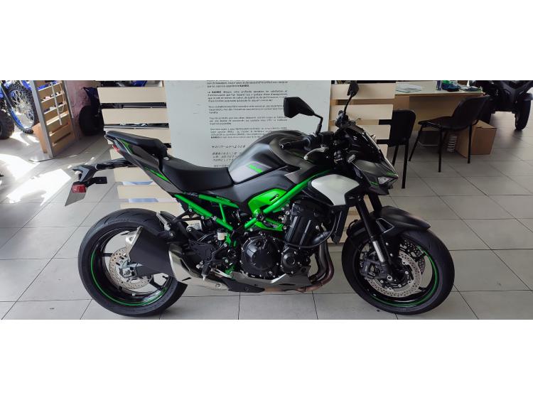KAWASAKI Z 900 version FULL