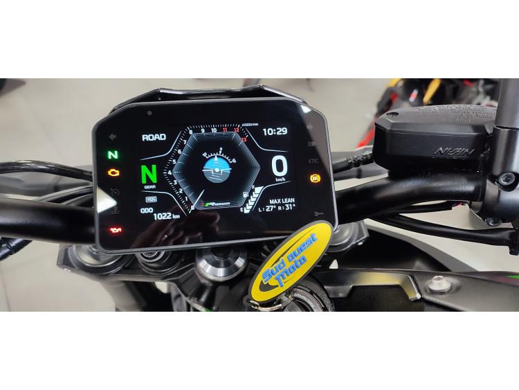 KAWASAKI Z 900 version FULL