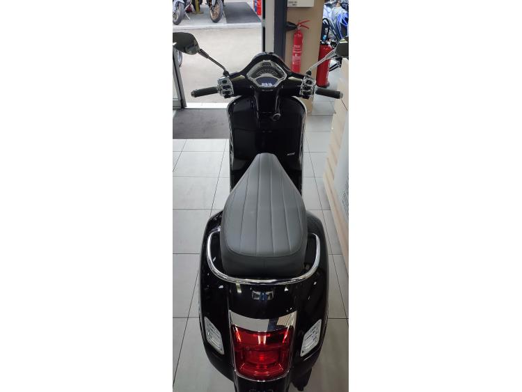 VESPA GTS 125